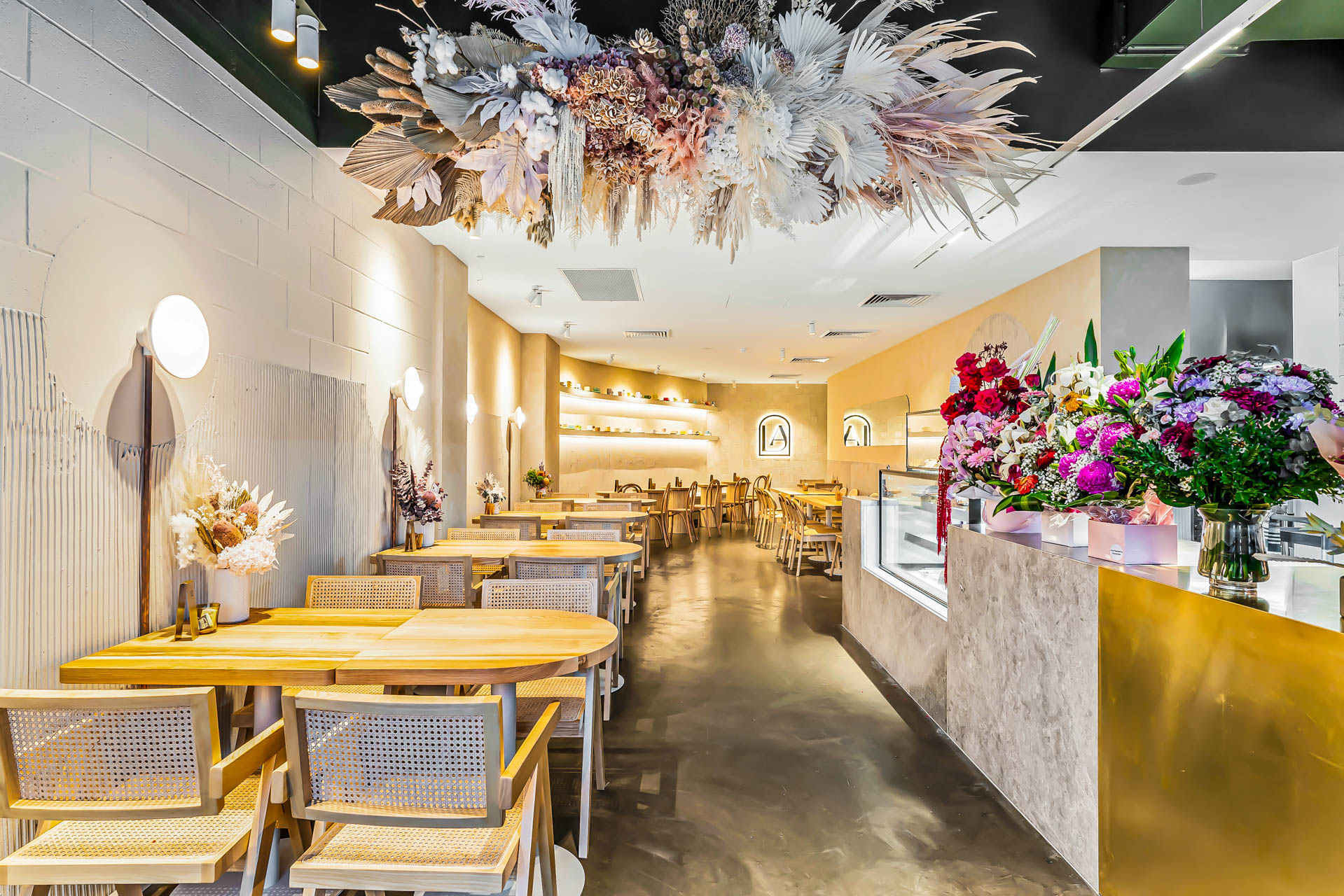 Cafe LA 1 - Project