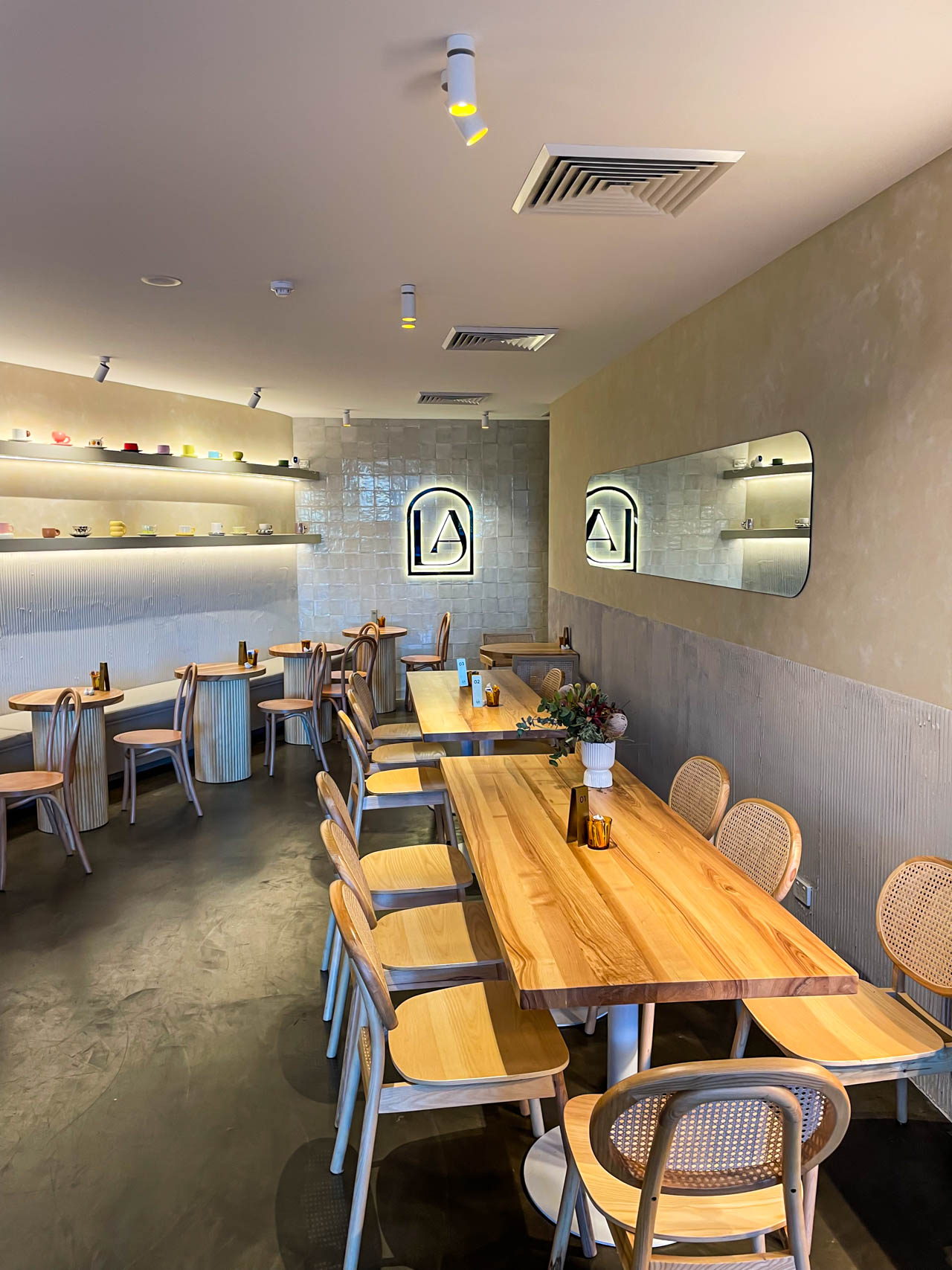 Cafe LA 10 - Project
