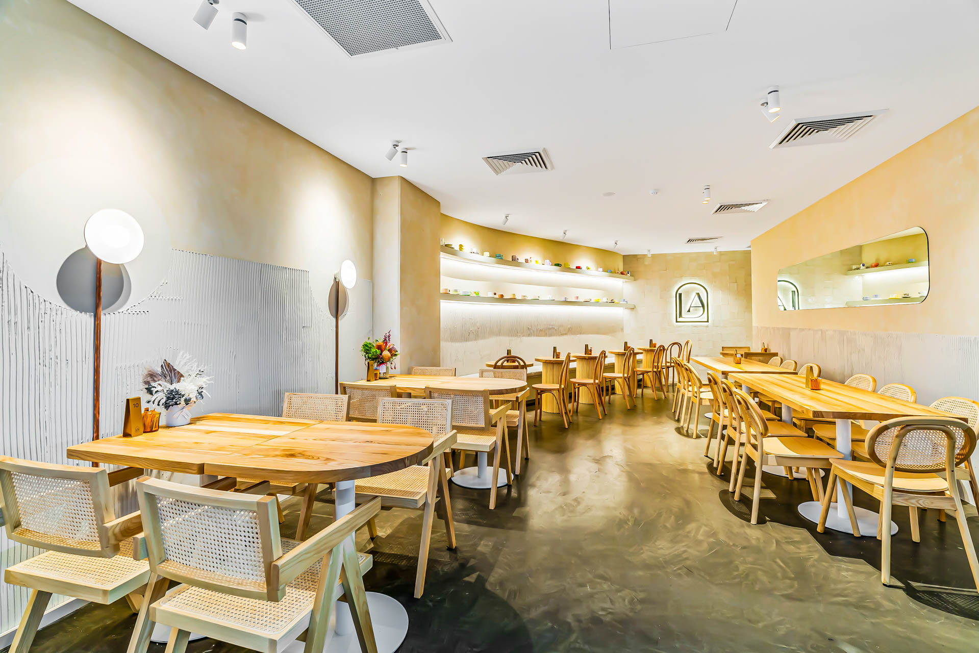 Cafe LA 4 - Project