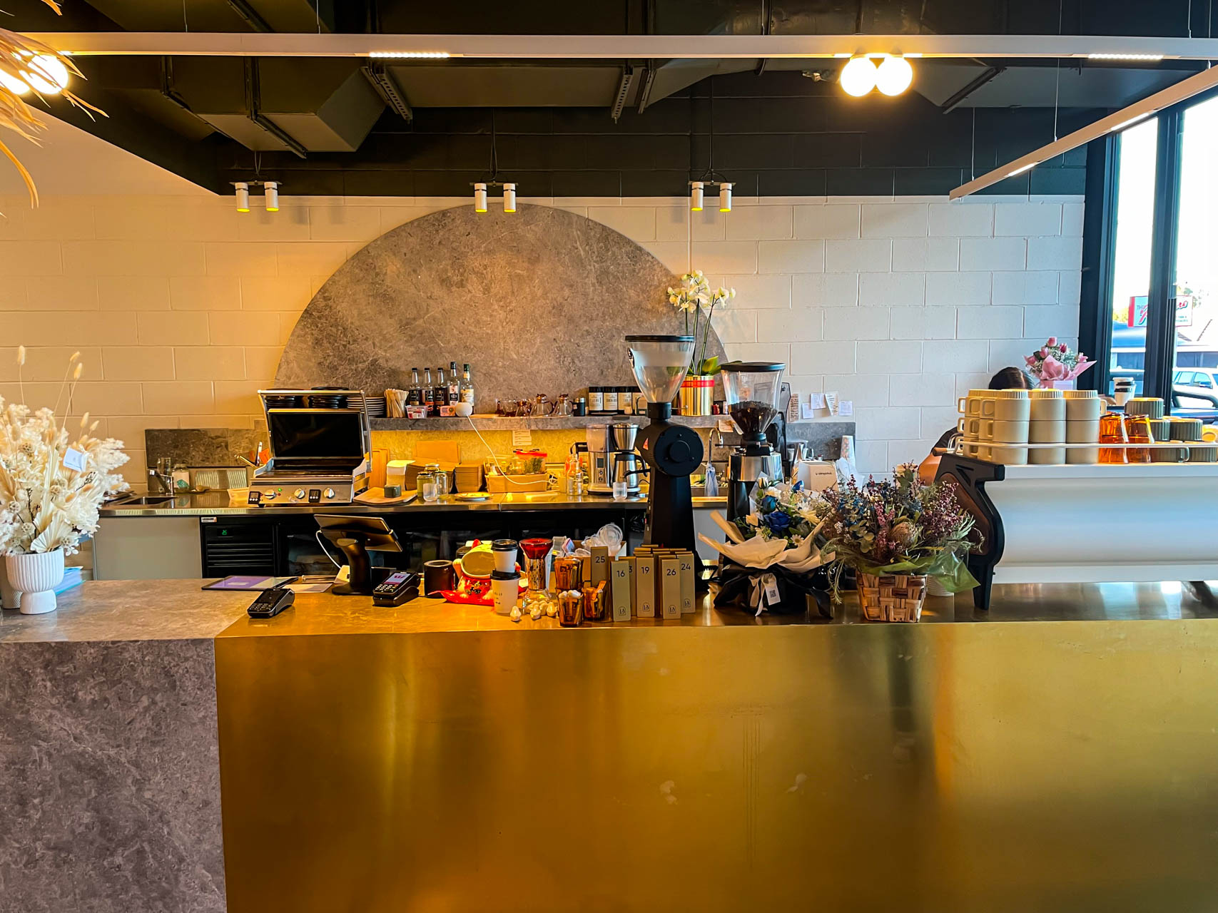 Cafe LA 9 - Project