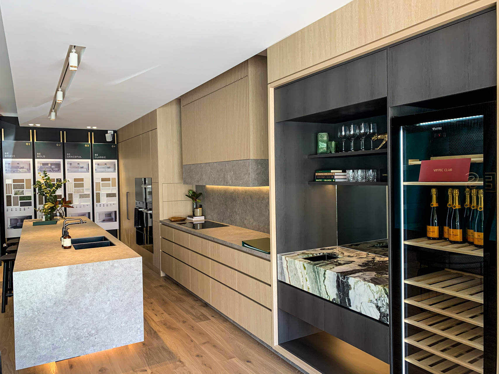 Forbes Sales Office 01 - Project